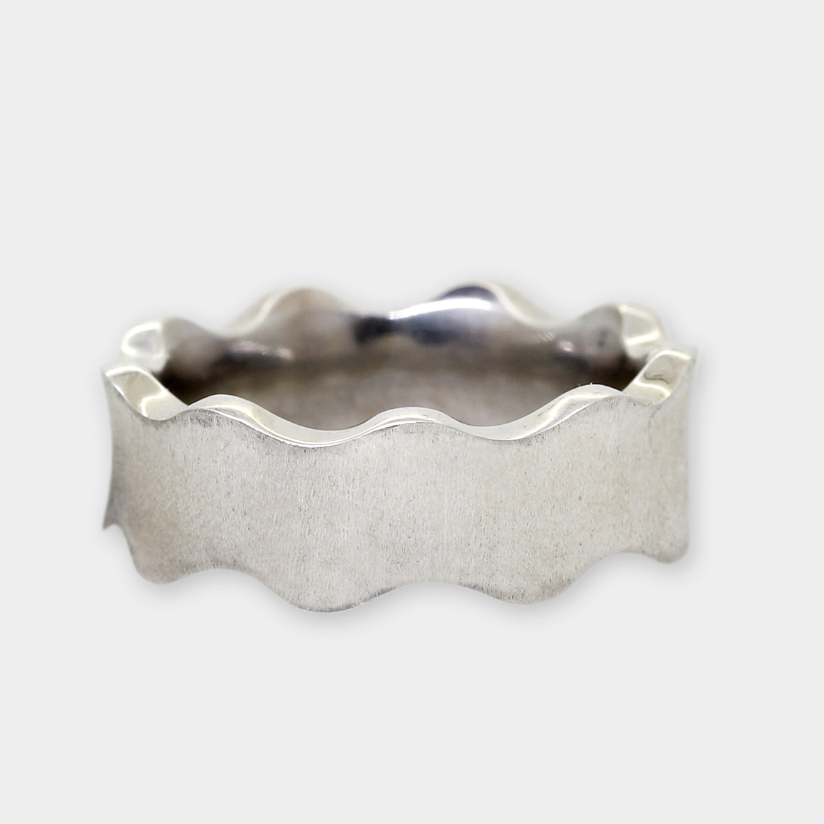 Breiter "Wellenring" aus Silber