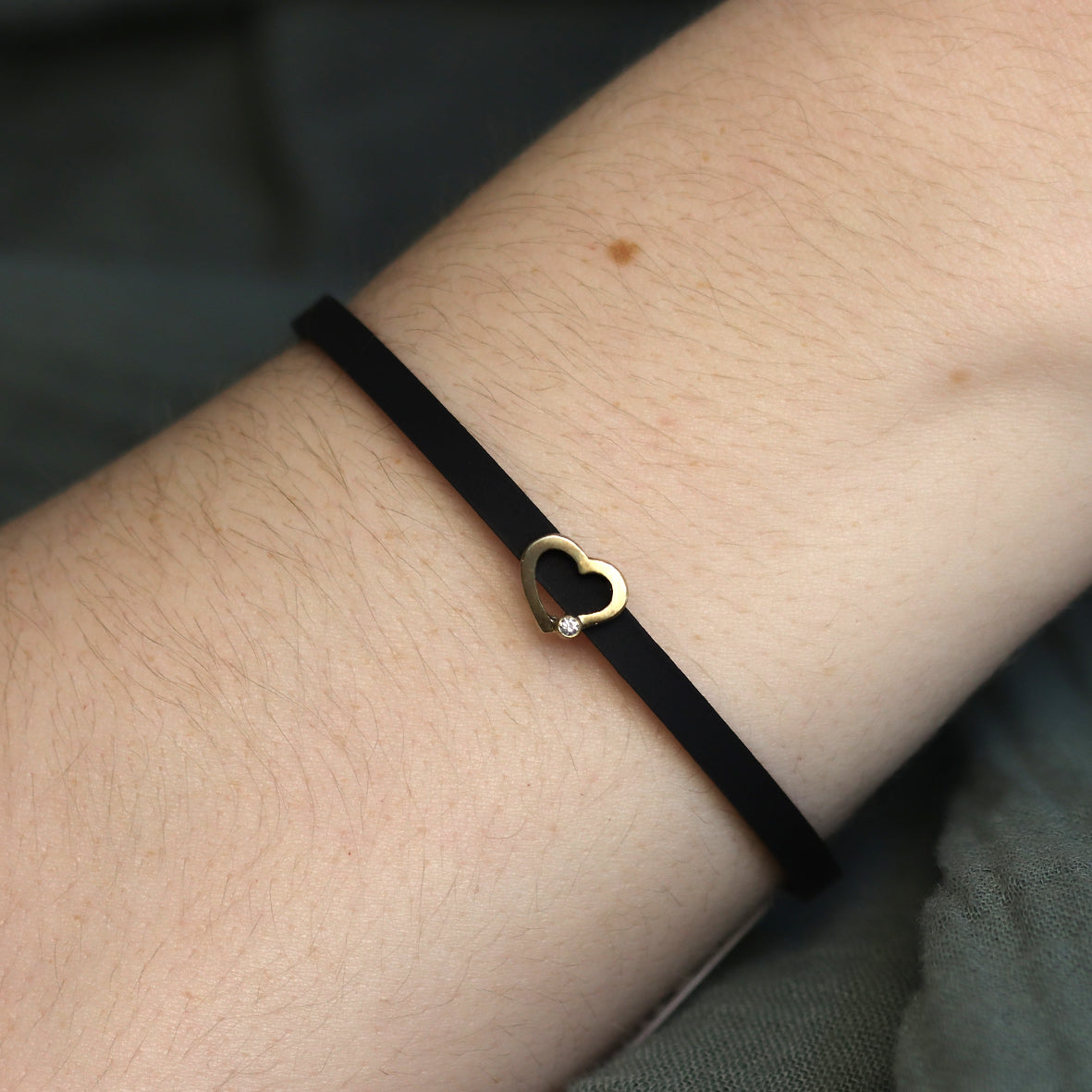 Black Silkon Armband mit Herz