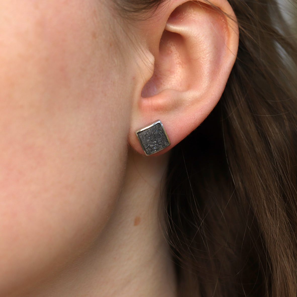 Kristallachat Ohrstecker klein