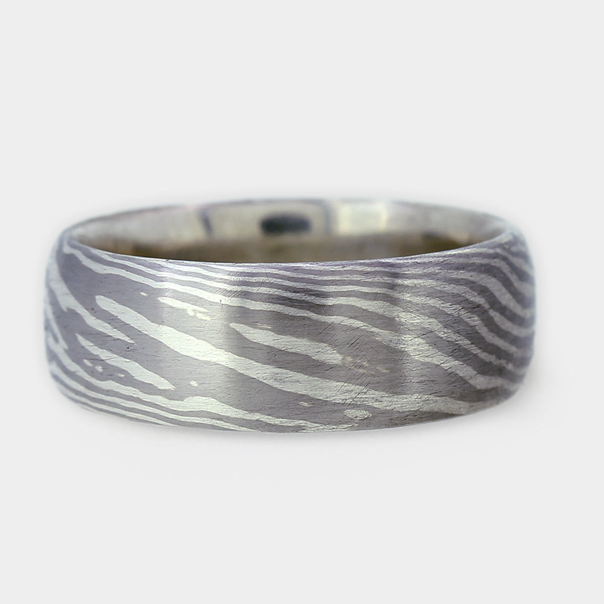 Mokume Gane Ring mit diagonalen Linien