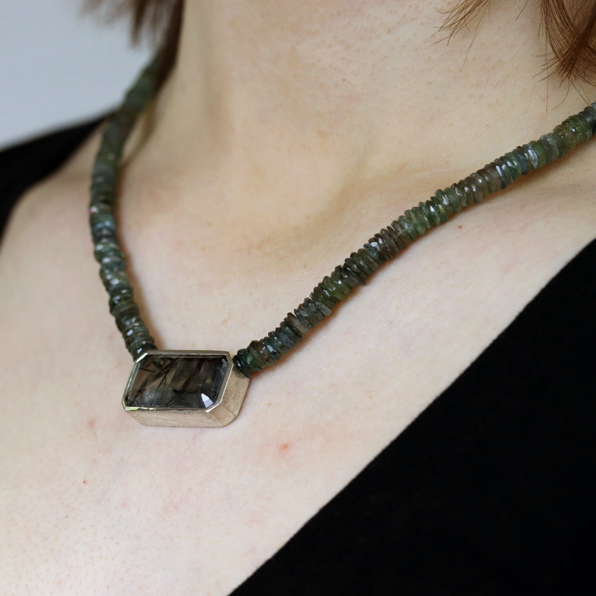 Aquamarin Kette mit Rutilprehnit