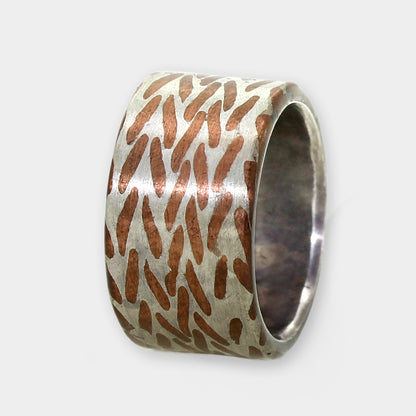 "Fischgrätmuster" in Kupfer / Silber