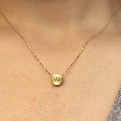 Collier Scheibe mit Brillant