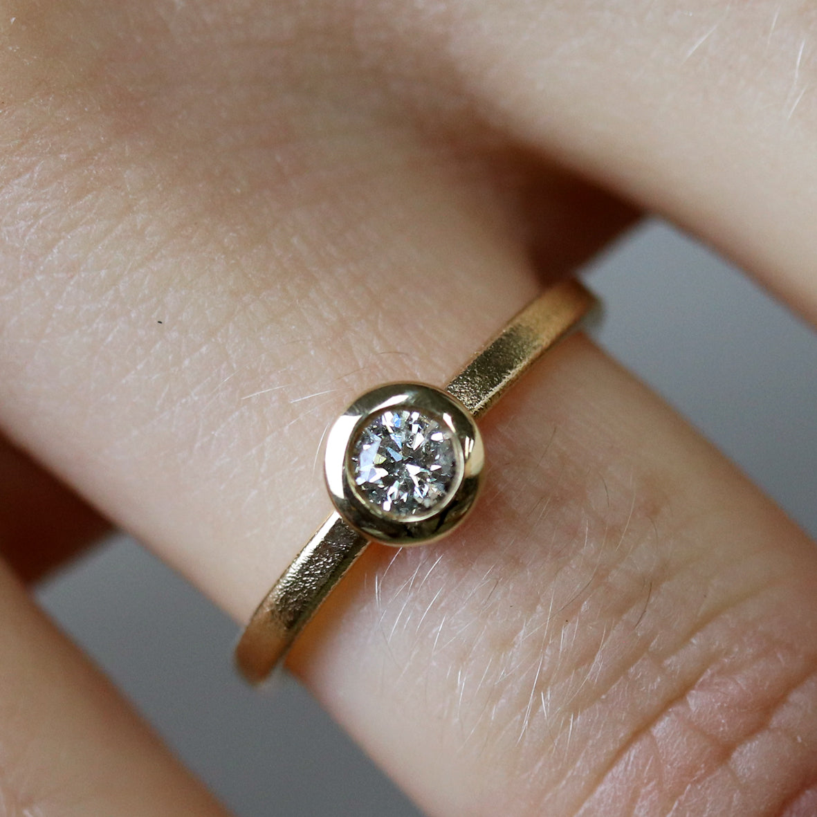 Gelbgold Brillantring