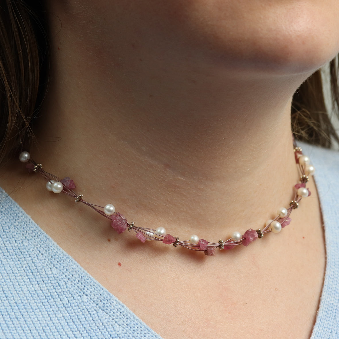 Perlencollier mit Turmalinkristallen