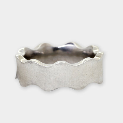 Breiter  "Wellenring" aus Silber