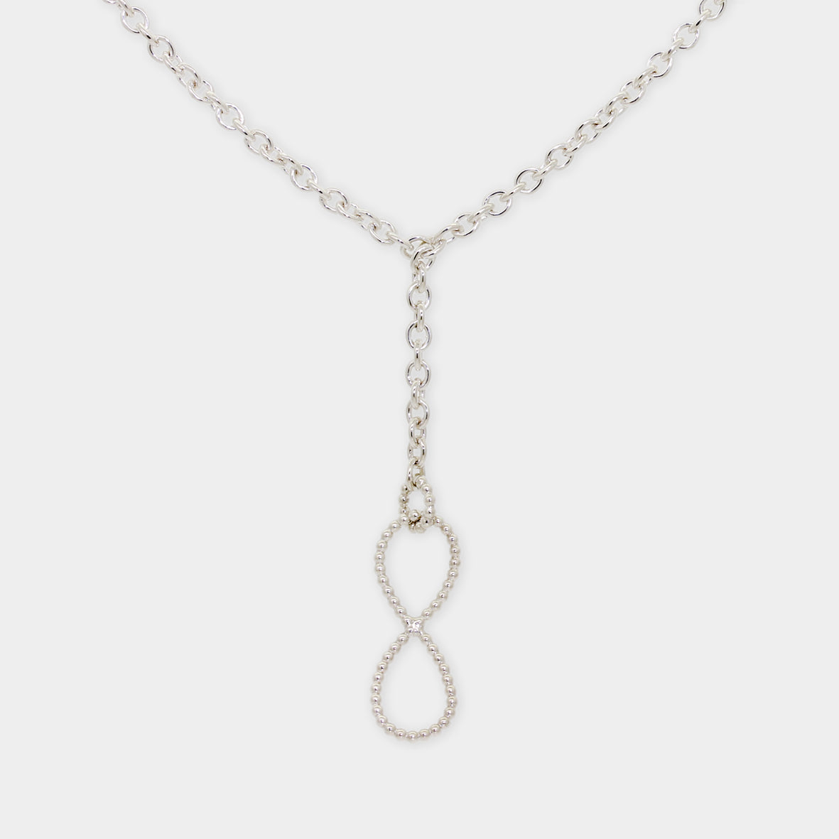 Silberne Y-Kette mit unendlichkeitszeichen